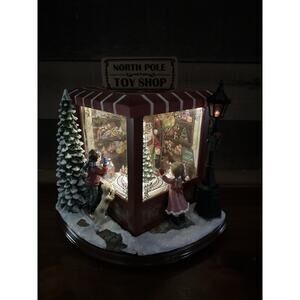 Amusements Santas North Pole Toy Shop Light Up Musical Box 8 Songs -excellent